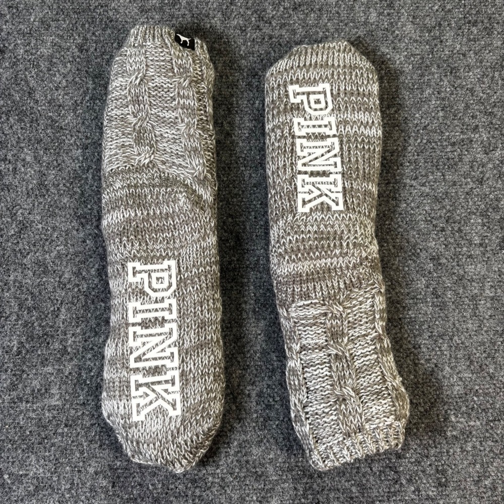 Victoria's Secret PINK Slipper Socks Womens OS Grey Cable Knit Sherpa Lined Cozy